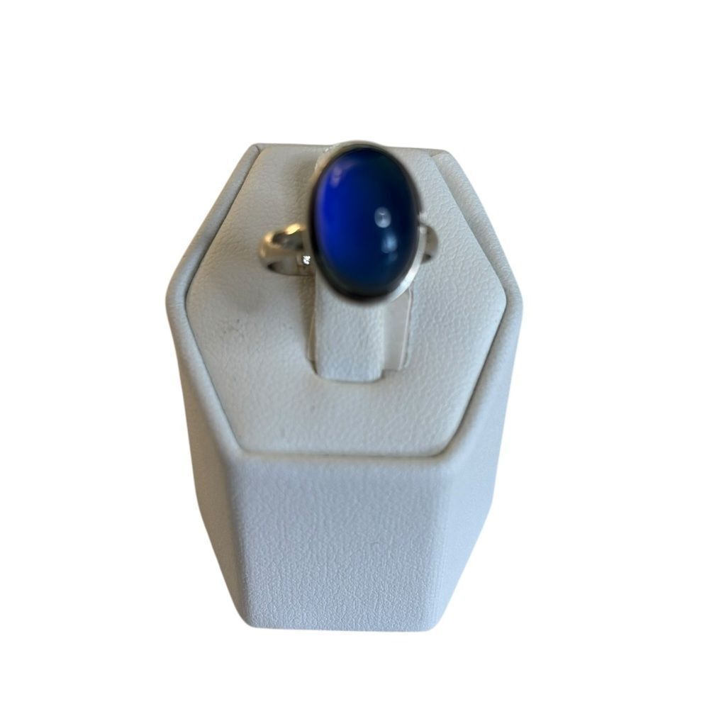Vintage Style Mood Ring w/ beautiful vivid ever changing colors!!